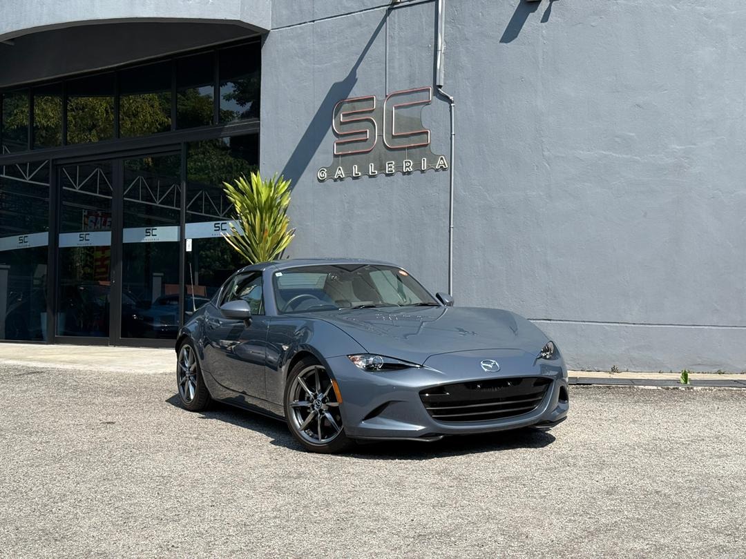 2021 Mazda Miata Roadster RF VS
