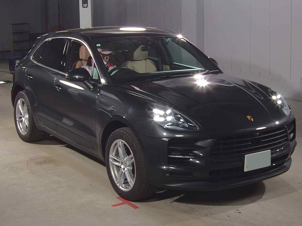 2021 Porsche Macan S