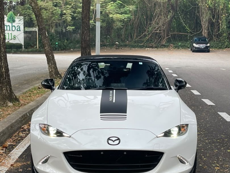 2022 Mazda Roadster RS
